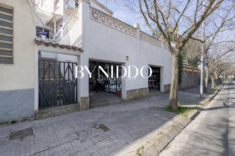 Foto 489c4afc-893e-43b9-91fc-0389883a08ad. Casa amb calefacció aparcament a La Floresta Sant Cugat del Vallès