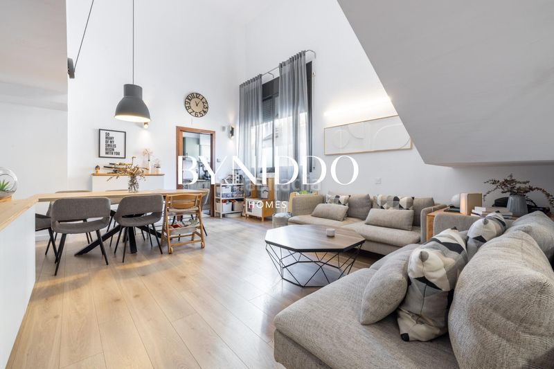 Foto 2172a81d-c43b-4e43-bf3e-0ce0928cca21. Dúplex amb calefacció aparcament a Sant Ramón Cerdanyola del Vallès