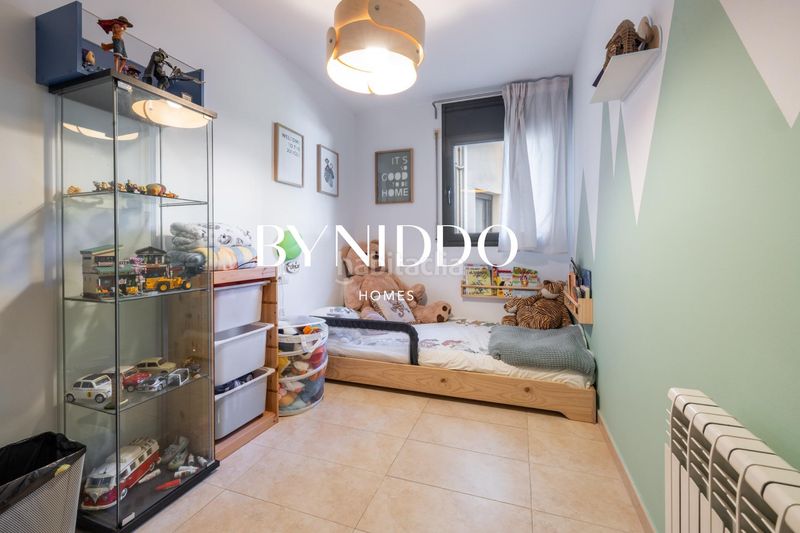 Foto 814a3fc9-08f1-4f4a-b417-7e6da232f683. Dúplex amb calefacció aparcament a Sant Ramón Cerdanyola del Vallès