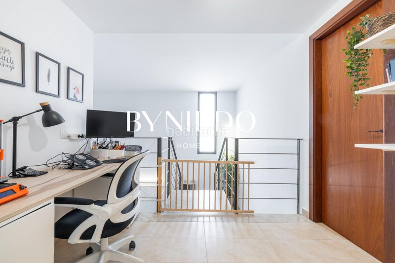 Foto 9ca37900-8d4e-434f-bcd0-2ed4b76ed0d5. Dúplex amb calefacció aparcament a Sant Ramón Cerdanyola del Vallès