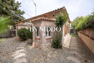 House  Carrer andalusia. Casa en venta en mirasol