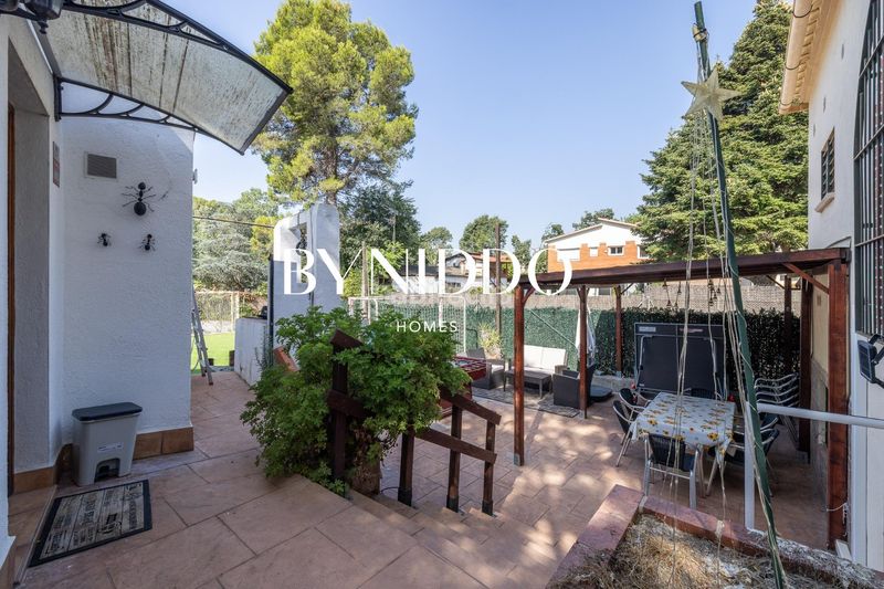 Foto 4421f258-1478-4e86-9cec-ac8b6992344d. Haus in carrer mallorca 18 in Mira-sol Sant Cugat del Vallès