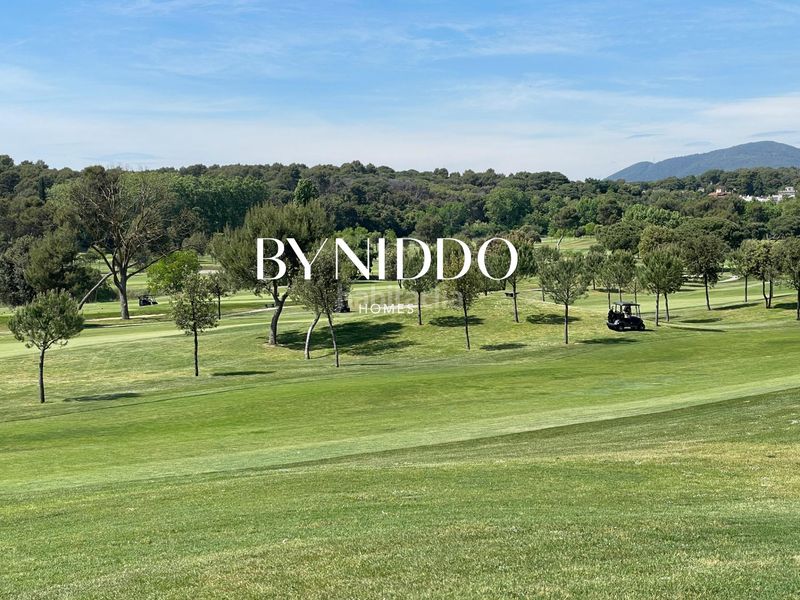 Foto c032a780-e723-4bdd-a016-241b9f397115. Casa aparellada amb calefacció aparcament piscina a Roca del Vallès (La)