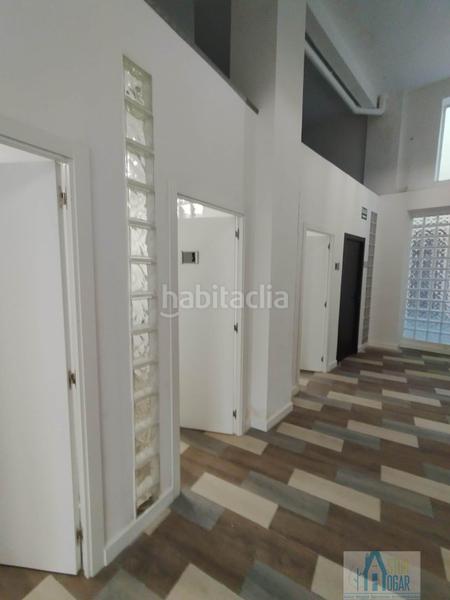 Foto 2d8ca33e-73e1-4cb4-a10e-d9459fac8484. Lloguer oficina a Centro Avilés