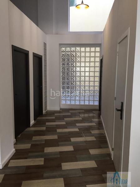 Foto 2bd36d54-4a93-4393-81f8-2762c4511152. Miete büro in Centro Avilés