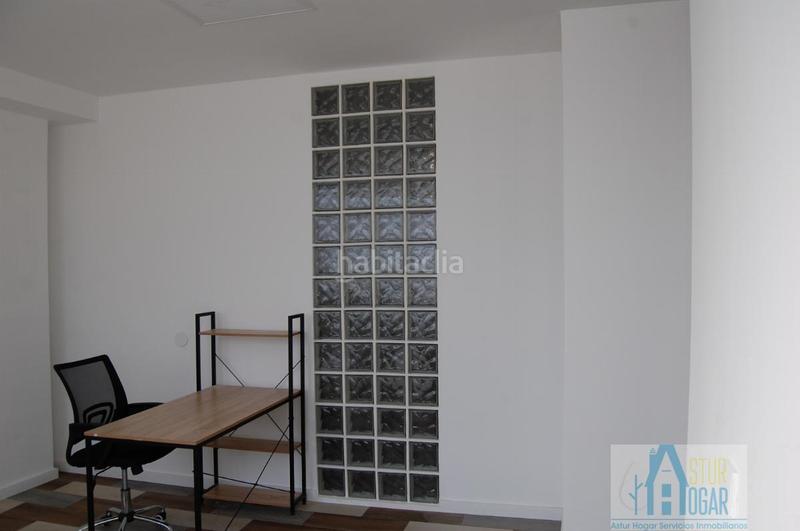 Foto 40cdaad1-d4d8-46ab-999d-ec47f3287320. Miete büro in Centro Avilés