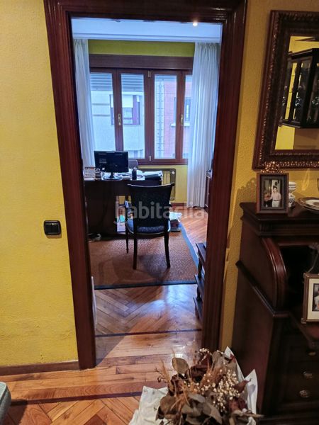 Foto 1121b564-ab0a-46b8-8f99-8aa8009e7a26. Pis amb calefacció a La Villa - Bazuelo Mieres
