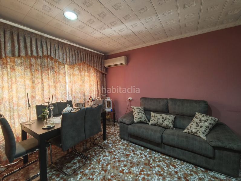 Foto 0fd9229f-f50c-4098-b9d1-6149b4c74e6a. Pis a Totana