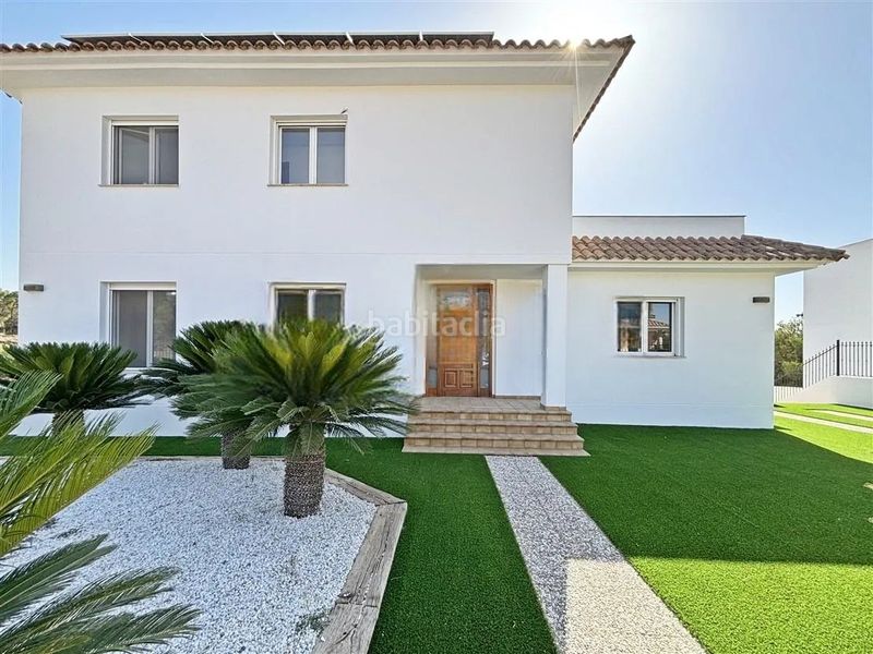Foto babb8acd-97a7-4194-961a-d67514d69009. Chalet in calle córdoba 17 in Totana