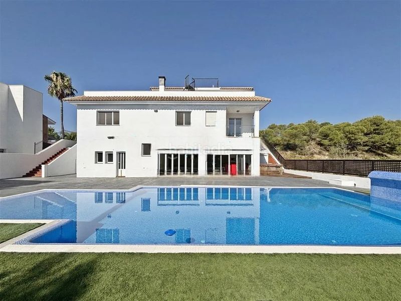 Foto f69b9ca1-b922-47fd-a832-49397a83d810. Chalet in calle córdoba 17 in Totana