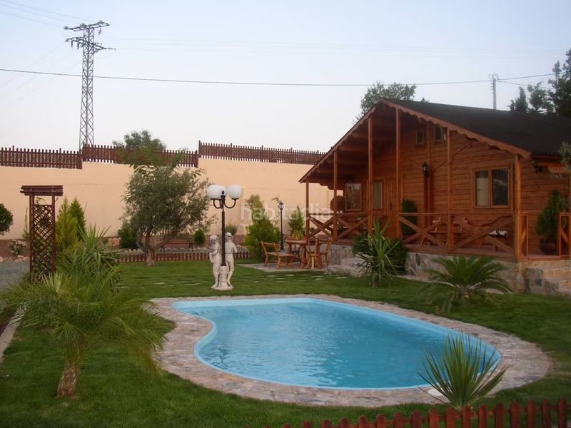 Foto cab0df3c-2038-43a8-bdaf-be917b72808f. Xalet amb aparcament piscina a Totana