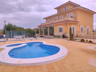 Chalet in Totana. Chalet en venta en la costera nueva de totana