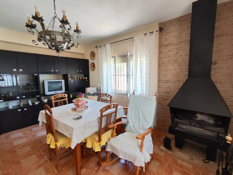 Foto c410968f-c12b-4c46-8724-365416632d39. Chalet con camino piscina in Aledo