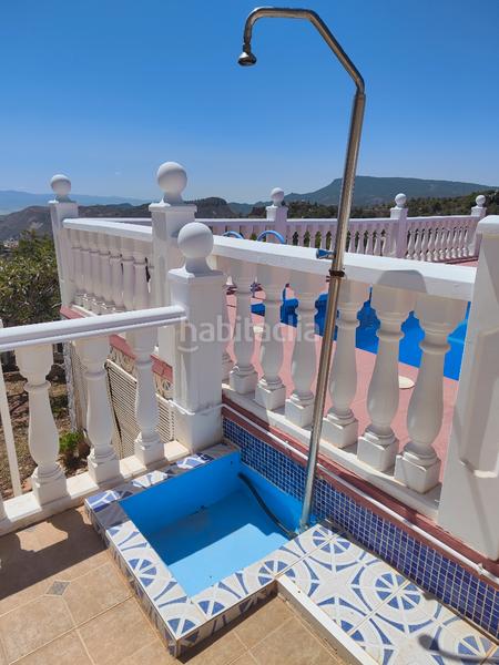 Foto ce0f2fef-2bcb-44f2-a4be-5641520985d8. Chalet con camino piscina in Aledo