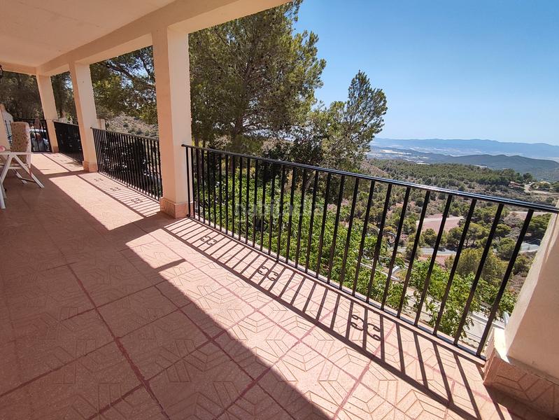 Foto fc47d570-48c3-4a23-9456-62e07d941c09. Chalet con camino piscina in Aledo