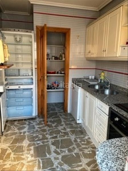 Foto 88b8d7f8-8238-4121-b095-693ae5ec09ba. Casa a schiera con camino parcheggio in Totana