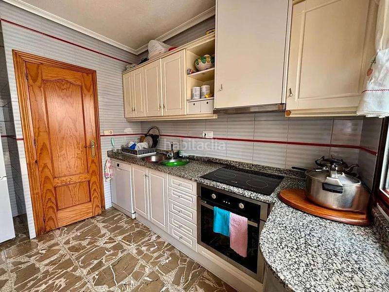 Foto a87c5652-8cfe-48e5-b588-280aaa2de542. Casa a schiera con camino parcheggio in Totana