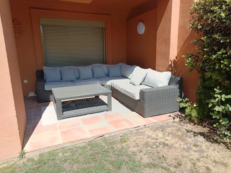 Foto 17fadaed-49bd-46c8-8456-01f7ac66973f. Appartamento con parcheggio in Benatalaya Estepona