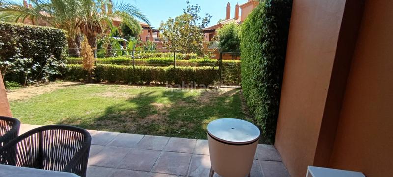 Foto 3a898dc5-53ca-4938-a9da-5abba7e1460e. Appartamento con parcheggio in Benatalaya Estepona