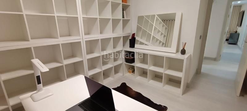 Foto b856bbe7-b9ca-4037-bd7e-17df8b224d99. Appartamento con parcheggio in Benatalaya Estepona