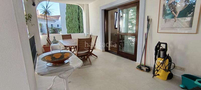 Foto 6a97743f-2db9-4a86-af90-3cc27f948282. Casa bifamiliare con camino parcheggio piscina in Estepona