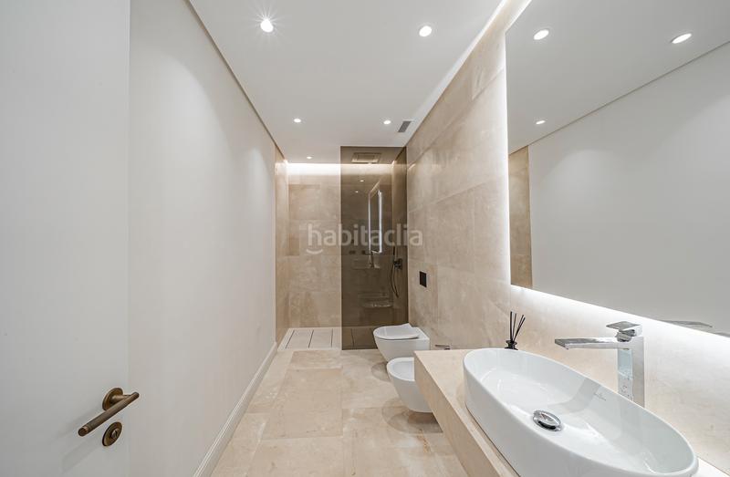 Foto 9058a1d0-6c09-4676-90ca-f6798e5928f1. Xalet amb calefacció aparcament piscina a lomas de Marbella club Marbella