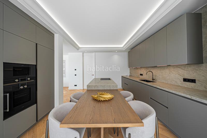 Foto cb2a3f13-97b3-4cc8-bc05-11f0163e879e. Xalet amb calefacció aparcament piscina a lomas de Marbella club Marbella