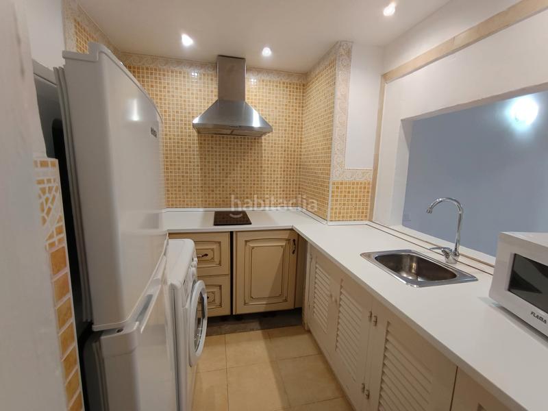 Foto 1387acc4-8c4d-4233-8a5d-9e3ce1d38ea9. Appartement mit kamin parking pool in Calahonda Mijas