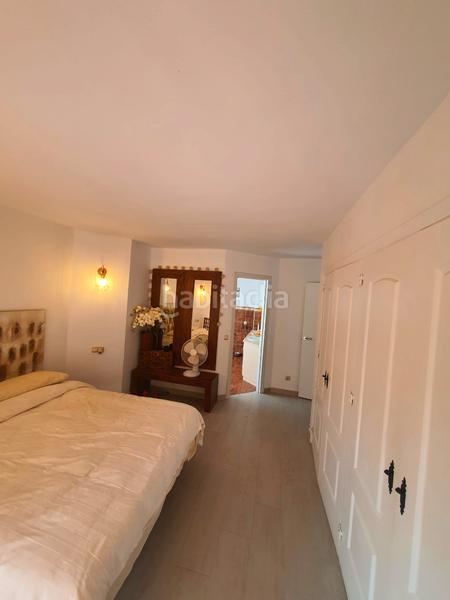 Foto 586ba707-b624-4599-9f57-270a519d8ff3. Appartement mit kamin parking pool in Calahonda Mijas