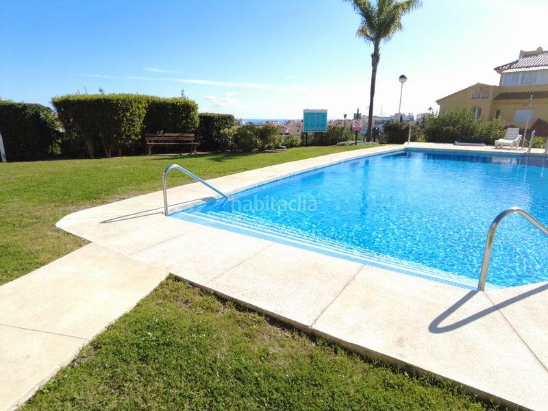 Foto 19221106-ac22-46fb-beca-4a273419aafd. Pis amb xemeneia aparcament piscina a Riviera del Sol Mijas