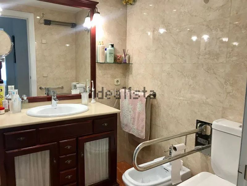 Foto 4db54575-64c5-4731-ba4a-ef35b4767f93. Pis amb calefacció aparcament a los jardines de Marbella - la ermita Marbella