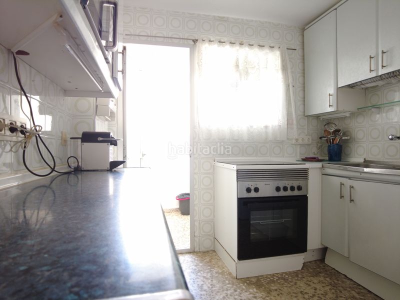 Foto 2d978887-527b-45f3-93b9-a23559585fc2. Pis amb aparcament a los jardines de Marbella - la ermita Marbella