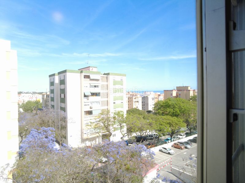 Foto d9355900-ed30-4cbd-bc0a-b6e8d146b6c6. Pis amb aparcament a los jardines de Marbella - la ermita Marbella