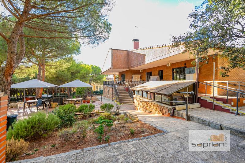 Foto f514d7f1-0995-4973-8296-61c1b2a34edb. Casa amb piscina a Parquelagos-Puente Nuevo Galapagar