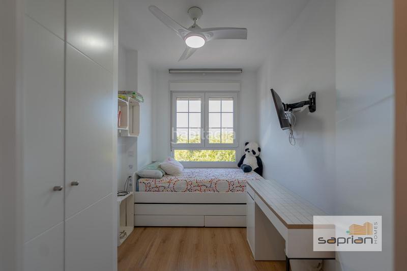 Foto b7a6bbeb-679a-455e-a2d5-a109d9331c2c. Zweistöckige wohnung mit heizung parking in Casco Antiguo Rozas de Madrid (Las)