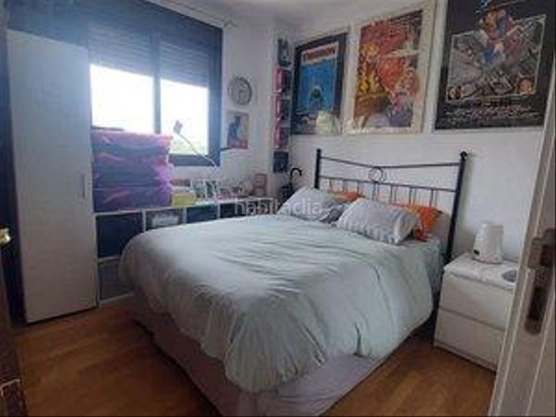 Foto 851cd127-44ee-48a0-9964-206c46846e60. Flat with heating parking pool in Rejas Madrid