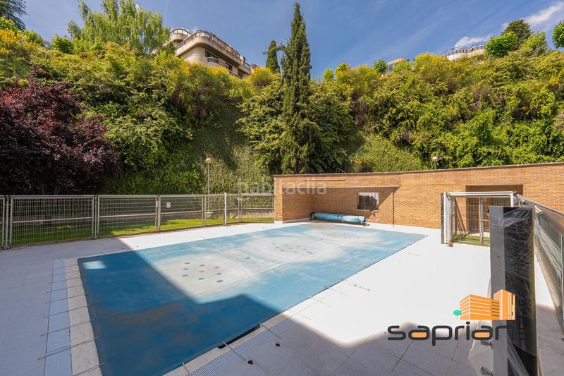 Foto 115ef4ed-30e4-47ab-bc12-3ea6a99a8d7a. Pis amb aparcament piscina a Aravaca Madrid