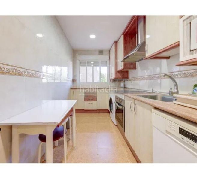 Foto f1c12f92-e537-4724-b9b7-8c137cb75043. Flat with heating in Centro Villaviciosa de Odón