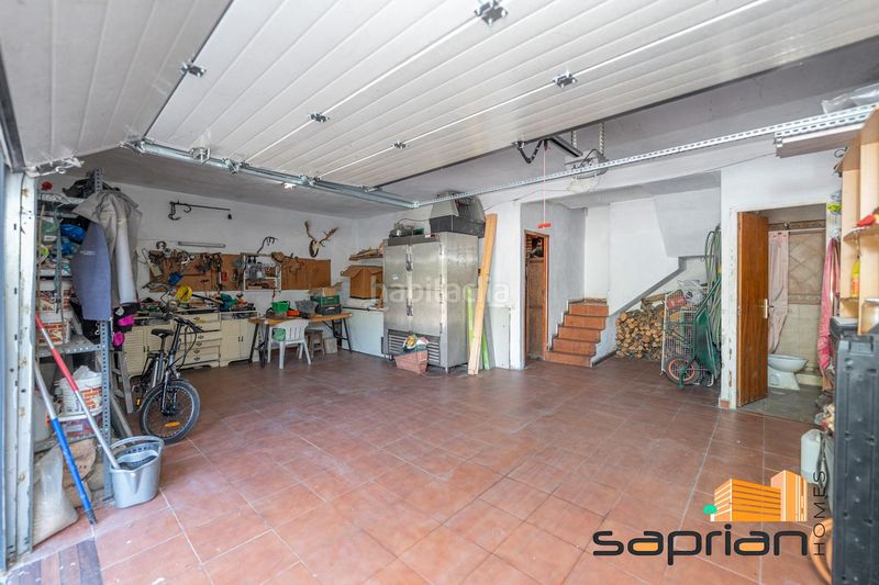 Foto c620ae19-969a-4f81-ade1-a19b9800dda0. Casa amb calefacció aparcament a El Robledal Villalbilla