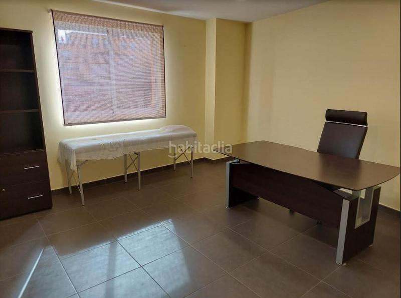 Foto 0081f0ea-2a1a-40a9-aeb8-00c44fb58147. Locale commerciale in Vall d´Uixó (la)