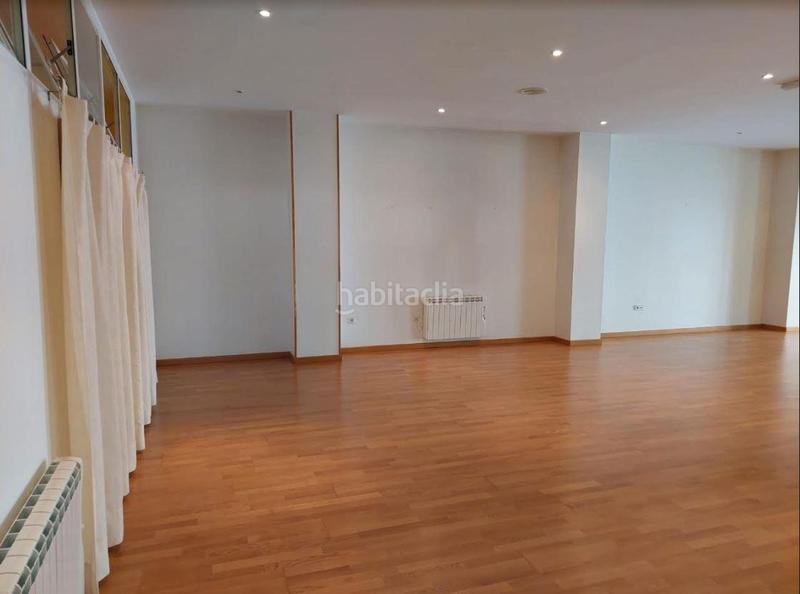 Foto d310b566-b459-47dc-951d-73b47914f14d. Locale commerciale in Vall d´Uixó (la)