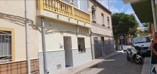 Casa a Vall d´Uixó (la). Se vende  magnifica casa de 2 plantas y buhardilla en la vall du