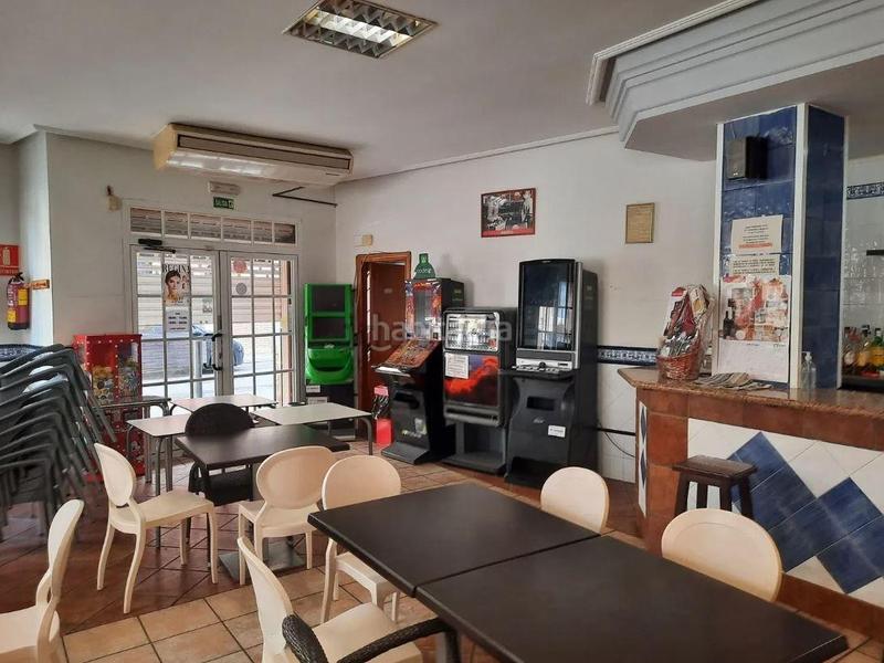 Foto 338d4dd0-096f-4811-ba0b-0a73391640fe. Local comercial local en venta en ricardo portales en Vall d´Uixó (la)