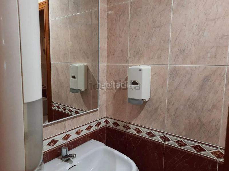 Foto b73d26e2-504d-4b14-b379-c218a95e0ff5. Local comercial local en venta en ricardo portales en Vall d´Uixó (la)