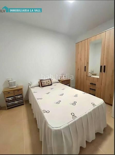 Foto cc296064-118e-4b31-8a25-7a4d94fc6deb. Apartamento  reformado a 50m de la playa con terraza, garaje y doble acceso en Chilches
