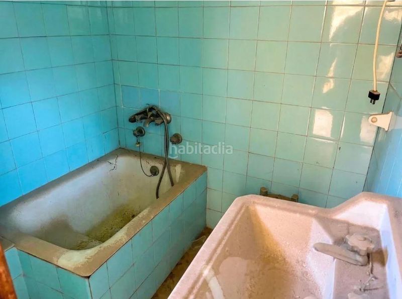 Foto a7969f4d-e52d-462d-a186-021fcdbfa987. Casa amb aparcament a Vall d´Uixó (la)