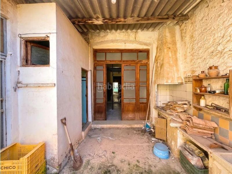 Foto c970f466-2fb8-4755-9f48-96dce9608f32. Casa amb aparcament a Vall d´Uixó (la)