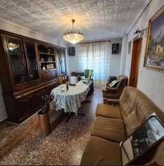 Planta baixa a Vall d´Uixó (la). Se vende planta baja con terraza de 60 metros en la avenida suro