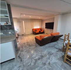 Haus in Vall d´Uixó (la). Se vende magnifica casa en el barrio toledo para entrar a vivir