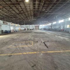 Lloguer Nau industrial a Vall d´Uixó (la). Se vende nave comercial en el poligono carmaday de 2.700 metros